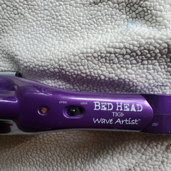 Bed head wave artist iron - Picture 3 of 3